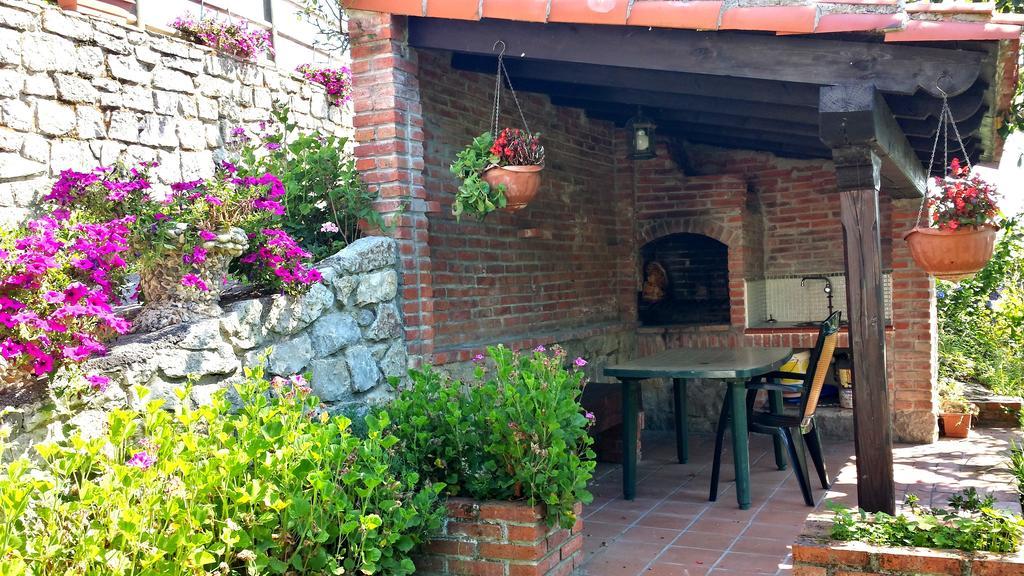 Apartamentos Rurales La Gueertona Ardines Екстер'єр фото